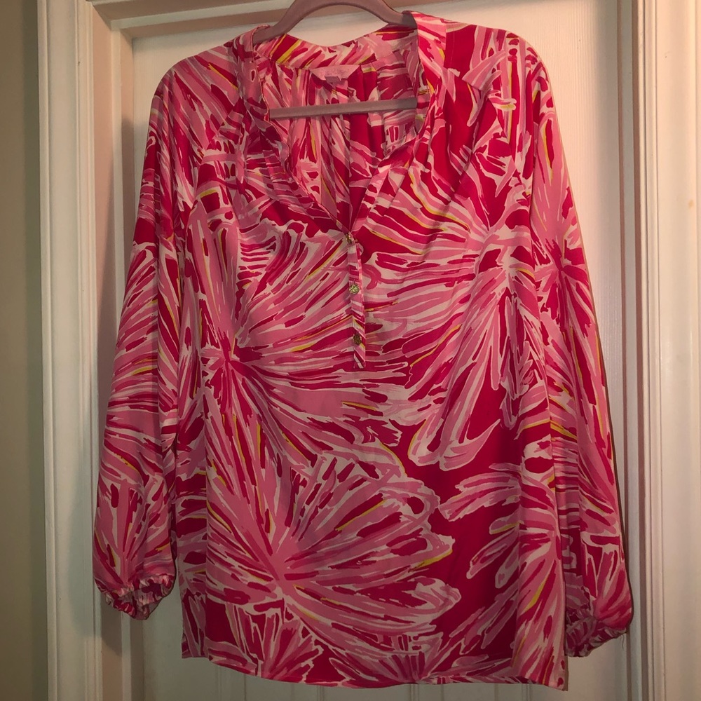 Lilly Pulitzer Pink and White Elsa Top